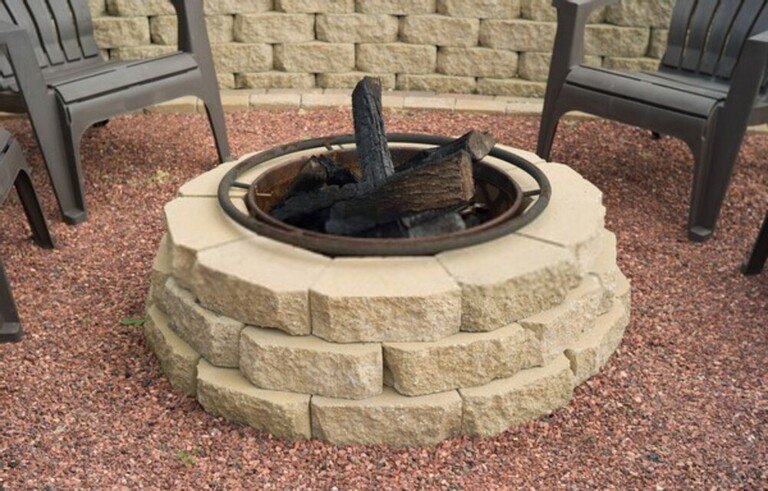 How To Make And Maintain A Backyard Fire Pit? How To Make And Maintain A Backyard Fire Pit?