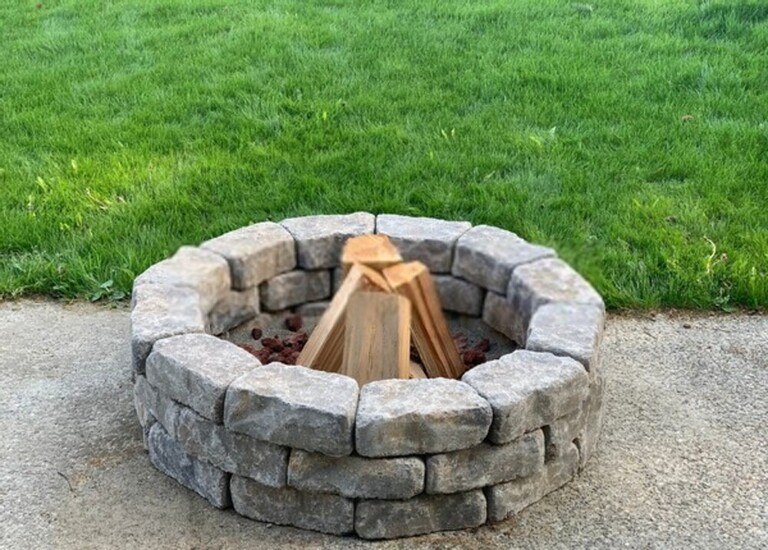 How To Make And Maintain A Backyard Fire Pit? How To Make And Maintain A Backyard Fire Pit?