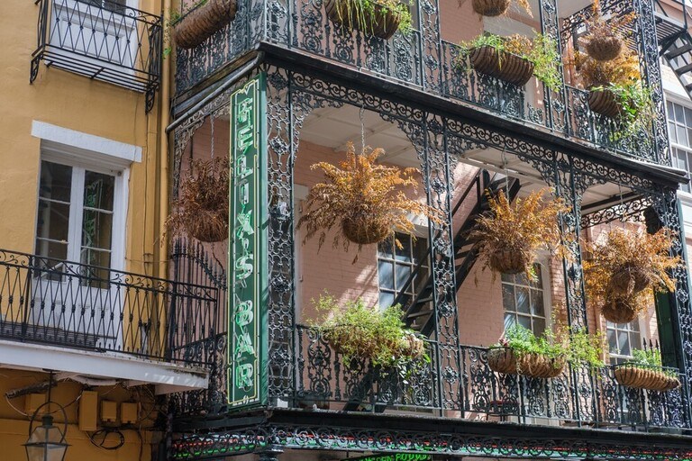 Location Ideas for Apartment and Urban Gardens Location Ideas for Apartment and Urban Gardens