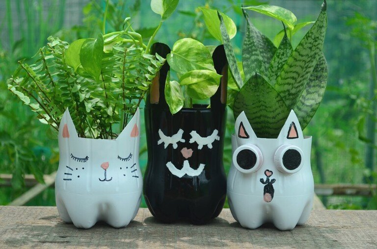 Ways To Decorate Your Garden With Recycled Materials Ways To Decorate Your Garden With Recycled Materials