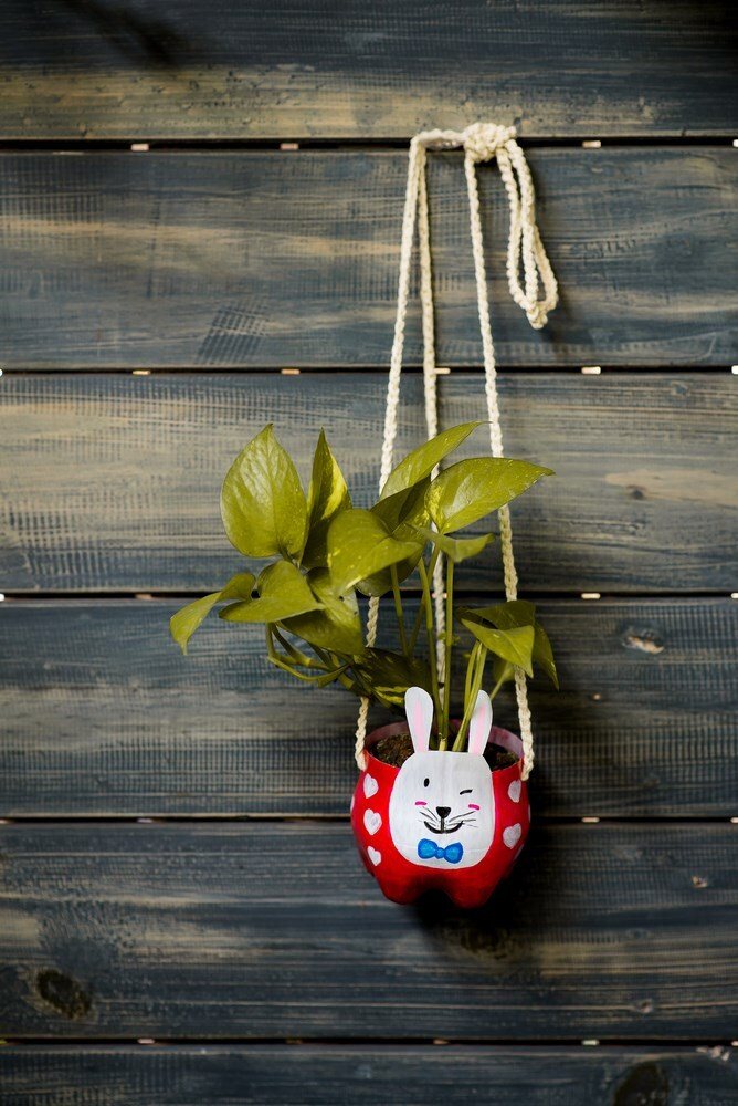 Ways To Decorate Your Garden With Recycled Materials Ways To Decorate Your Garden With Recycled Materials