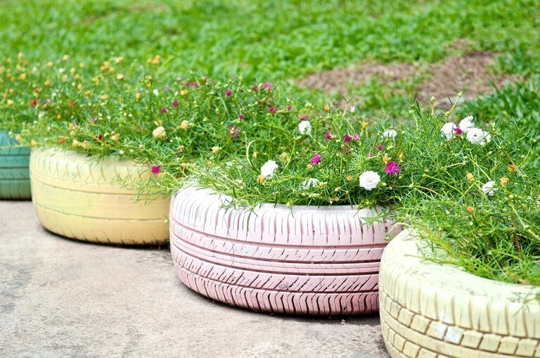 Ways To Decorate Your Garden With Recycled Materials Ways To Decorate Your Garden With Recycled Materials