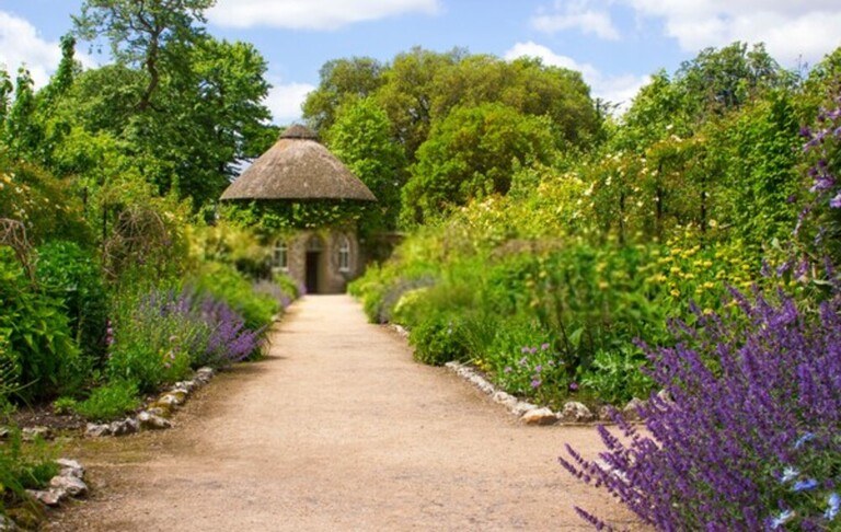 How To Restore A 19th-Century Garden To Its Former Glory? How To Restore A 19th-Century Garden To Its Former Glory?