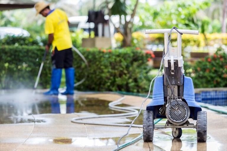 How Do You Clean A Deck With A Pressure Washer? How Do You Clean A Deck With A Pressure Washer?