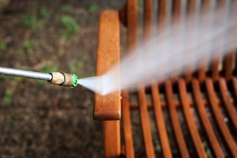 How Do You Clean A Deck With A Pressure Washer? How Do You Clean A Deck With A Pressure Washer?