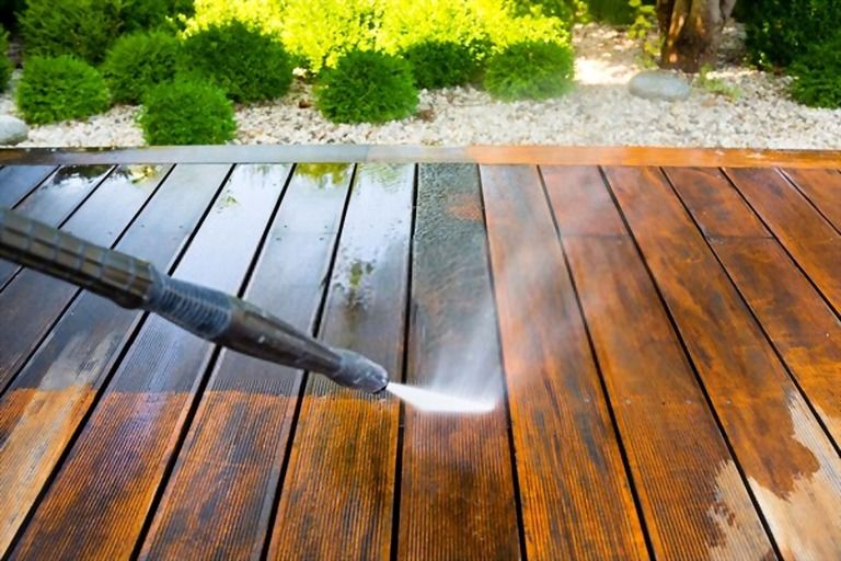 How Do You Clean A Deck With A Pressure Washer? How Do You Clean A Deck With A Pressure Washer?