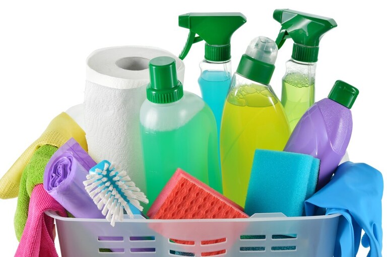 How to Use a Pressure Washer with Detergent? How to Use a Pressure Washer with Detergent?