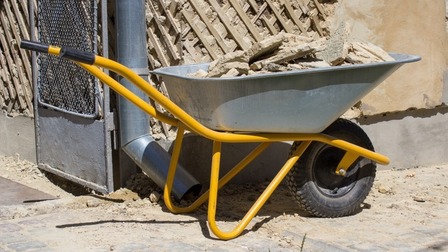 Best Wheelbarrow For Concrete of 2025: Top 5 Picks