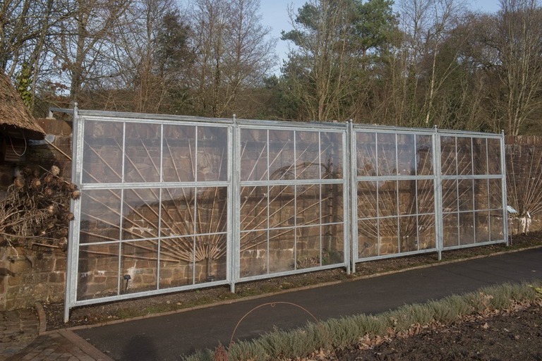 How To Protect Vegetable Gardens From The Snow? How To Protect Vegetable Gardens From The Snow?