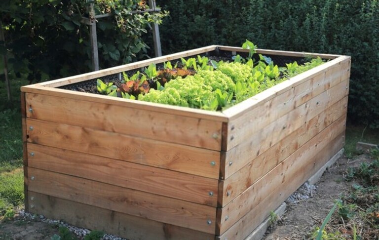 How Do You Raise The Height Of A Flat Garden?