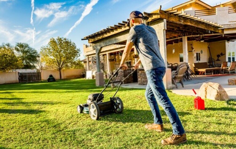 Top Early-Spring Garden Chores To Tackle Top Early-Spring Garden Chores To Tackle